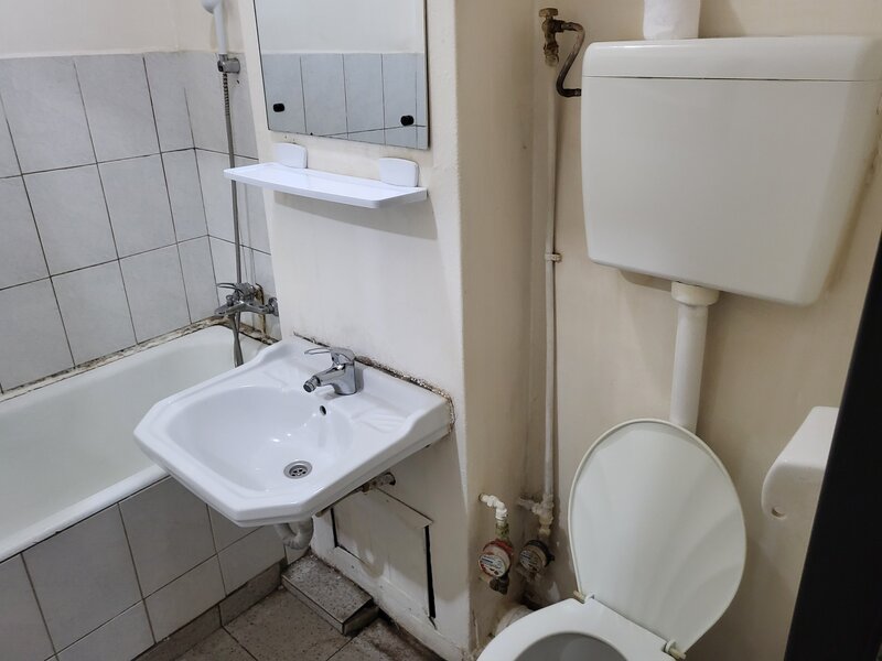 Drumu Taberei- langa Afi Cotroceni